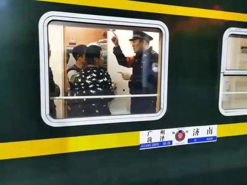 脱轨在线观看完整版,揭秘铁路事故背后的惊心动魄真相 第2张 脱轨在线观看完整版,揭秘铁路事故背后的惊心动魄真相 第2张